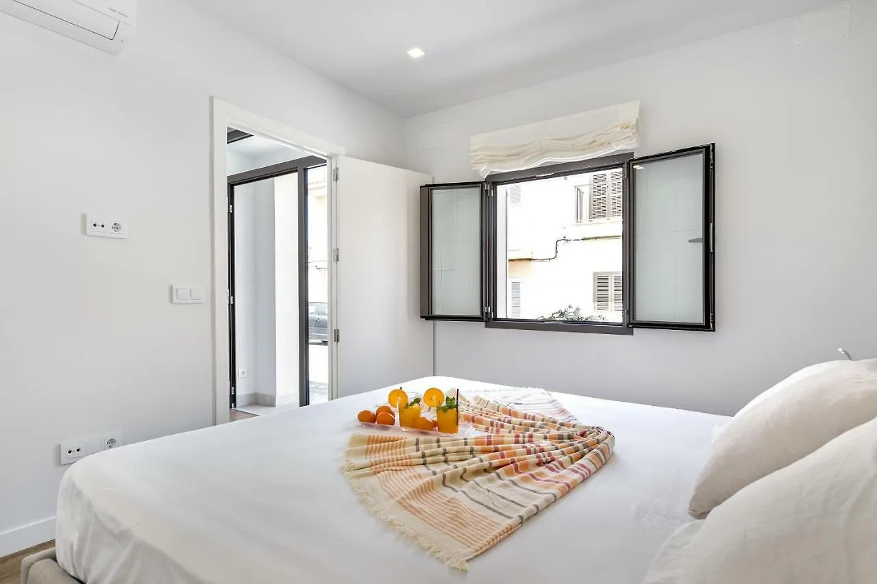 펜션 실로트 Townhouse Tonina 빌라